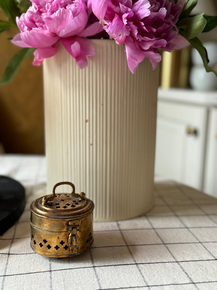 SMALL BRASS TRINKET BOX