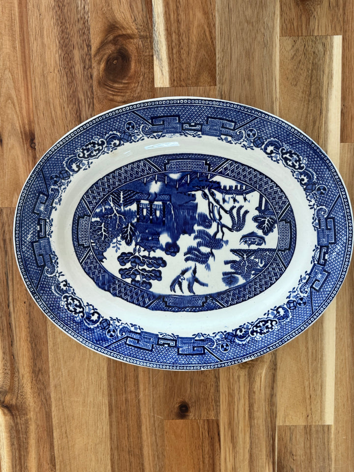 9.5 x 12 BEAUTIFUL BLUE WILLOW/ FLO BLUE PLATTER