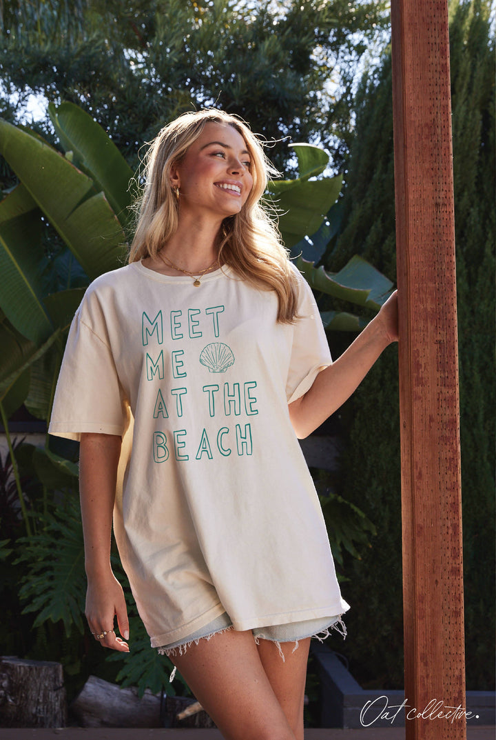 Meet me at the Beach - Oversized Mineral Washed Graphic Top